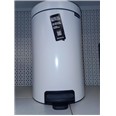 BRABANTIA Cubo de Pedal Newicon 12 L  White